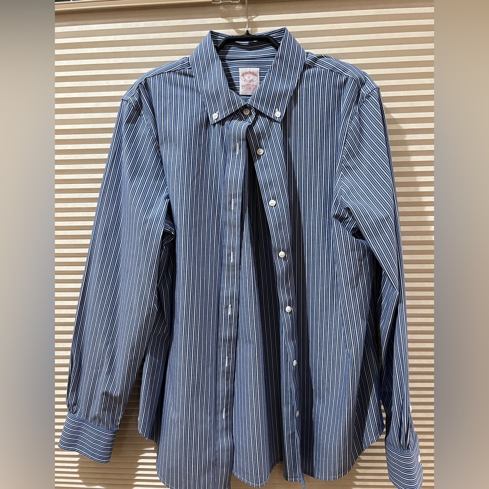 Like new women’s Brooks Brothers’ no-iron button down shirt, size 12